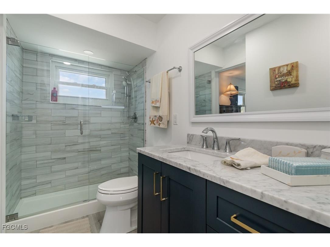 240 Driftwood Lane Fort Myers Beach FL 33931 2025025469 image21
