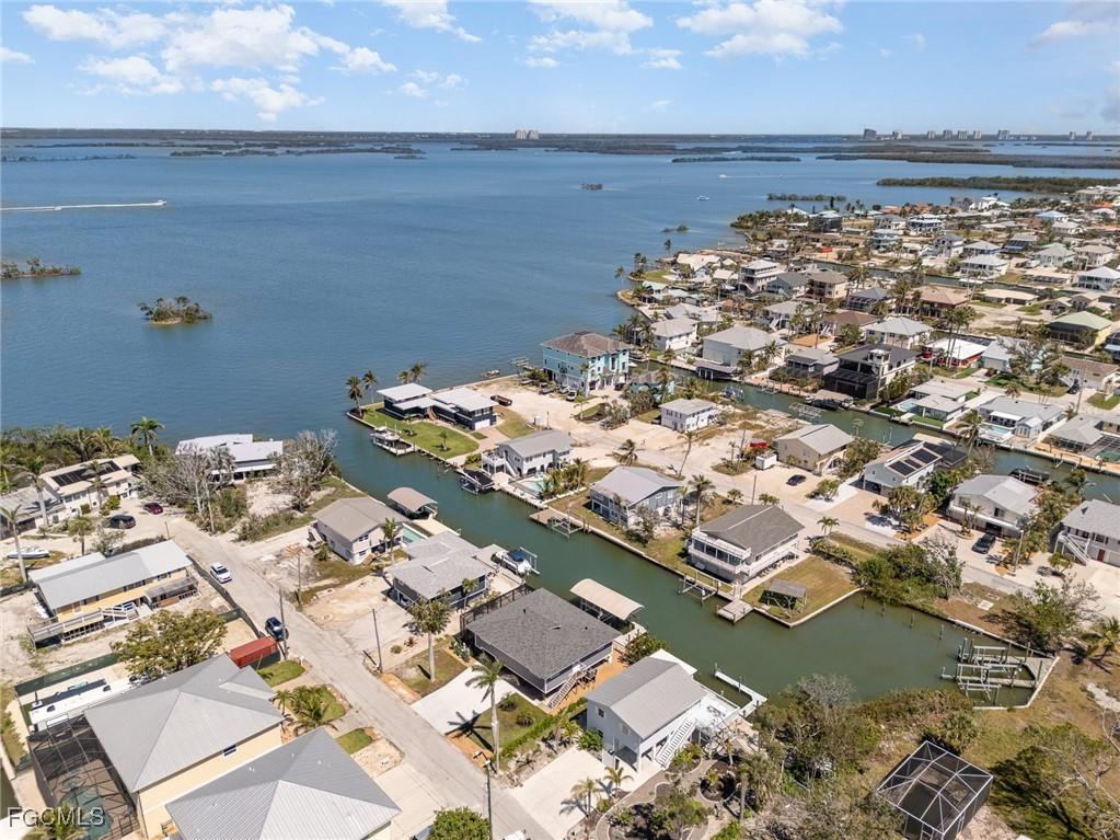 240 Driftwood Lane Fort Myers Beach FL 33931 2025025469 image34
