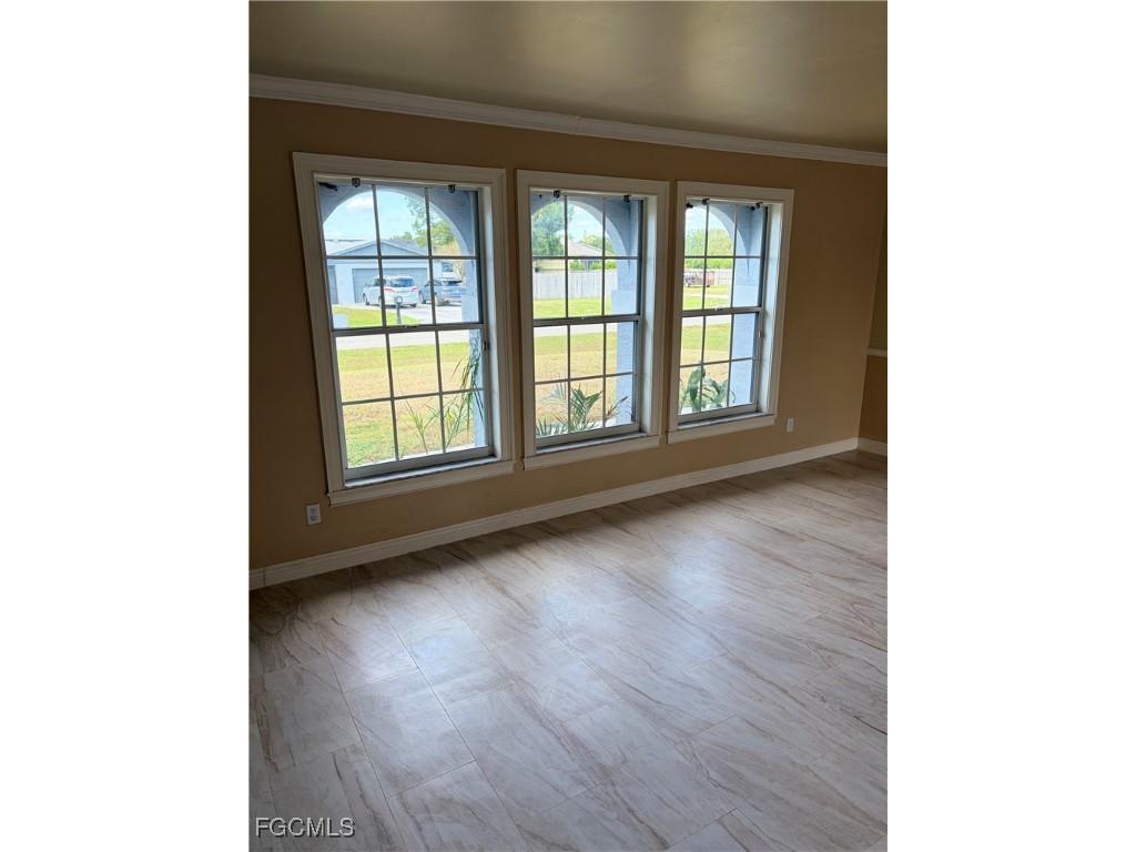 240 E Mariana Avenue North Fort Myers FL 33917 2025017524 image17