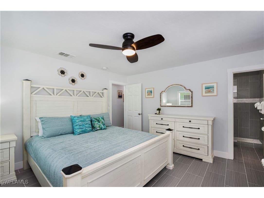 240 Fairweather Lane Fort Myers Beach FL 33931 225072245 image13