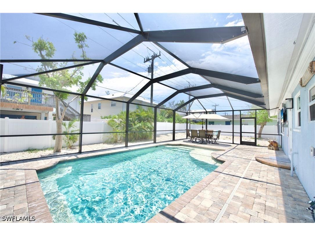 240 Fairweather Lane Fort Myers Beach FL 33931 226013695 image2