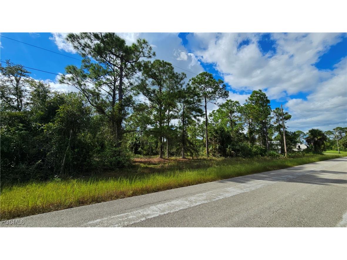 240 Genoa Avenue S Lehigh Acres FL 33974 2026005404 image6