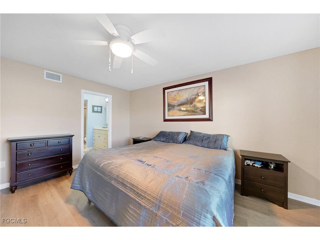 240 Lewis Circle #513 Punta Gorda FL 33950 2026000238 image15