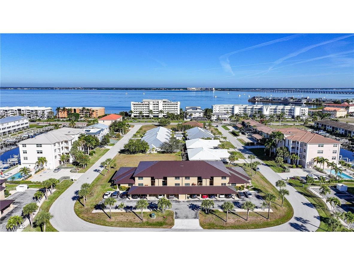 240 Lewis Circle #513 Punta Gorda FL 33950 2026000238 image33