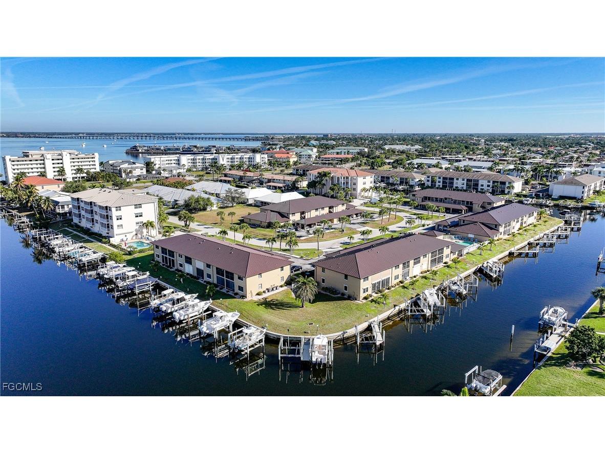 240 Lewis Circle #513 Punta Gorda FL 33950 2026000238 image35