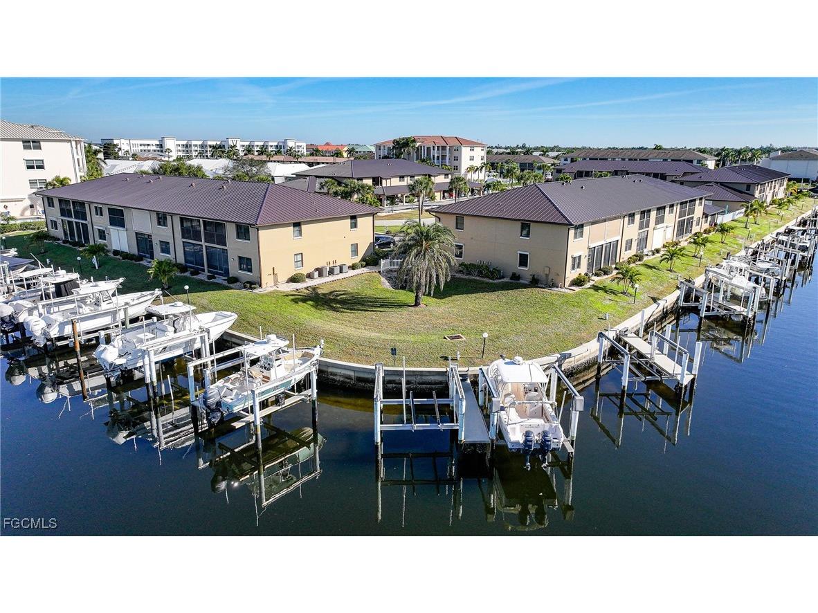 240 Lewis Circle #513 Punta Gorda FL 33950 2026000238 image37