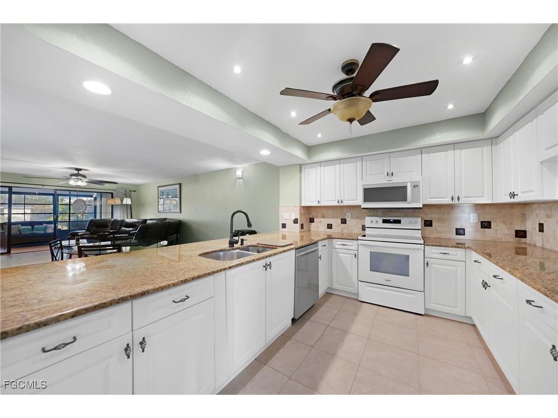 240 Lewis Circle #513 Punta Gorda FL 33950 2026000238 image8