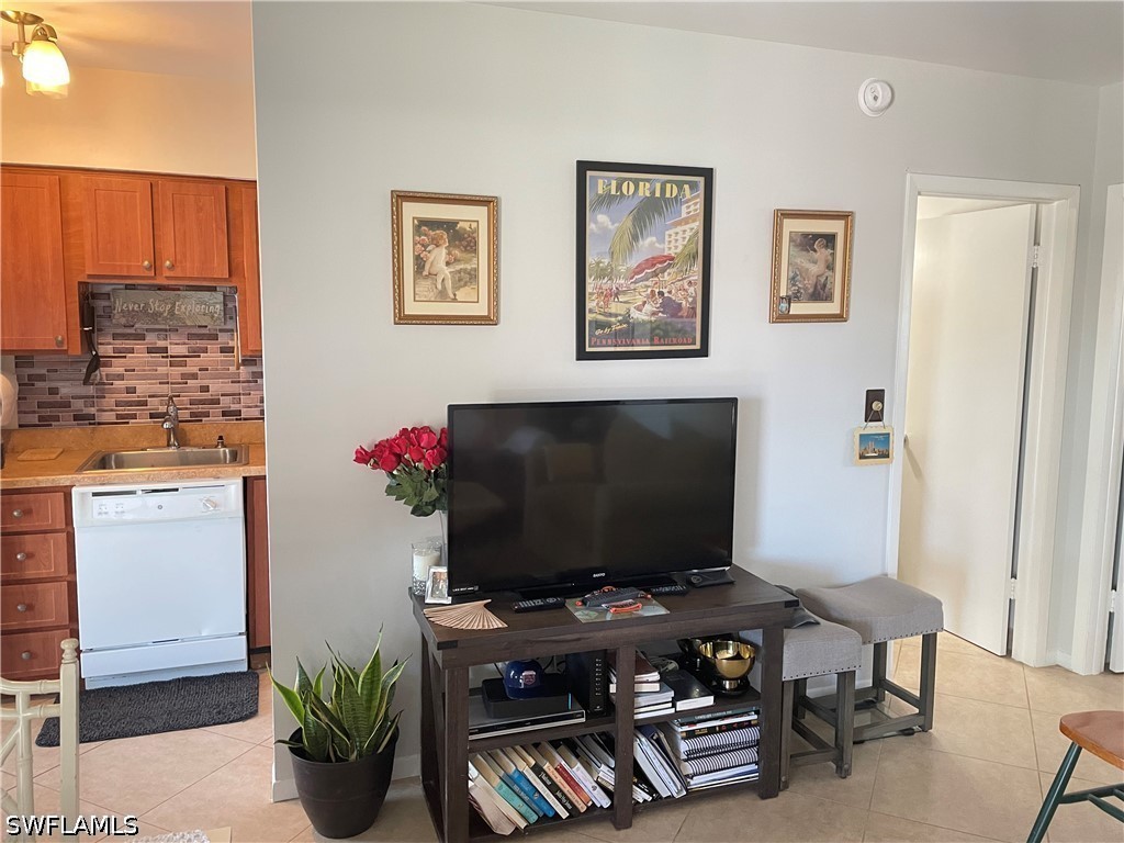 240 N Collier Boulevard #D7 Marco Island FL 34145 226017809 image6
