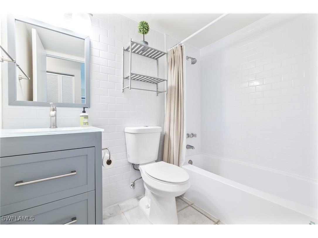 240 N Collier Boulevard #F1 Marco Island FL 34145 225033829 image8