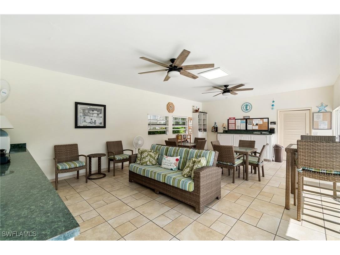 240 N Collier Boulevard #F2 Marco Island FL 34145 225055167 image17