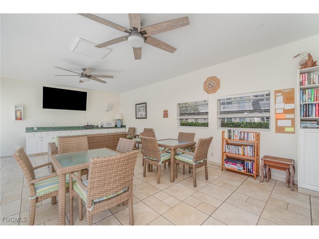 240 N Collier Boulevard #F8 Marco Island FL 34145 2025019674 image14