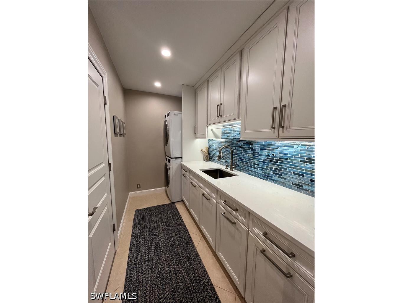 240 Nottingham Drive Naples FL 34109 226019545 image10