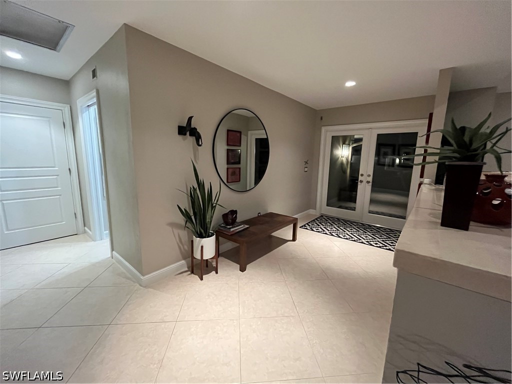 240 Nottingham Drive Naples FL 34109 226019545 image6