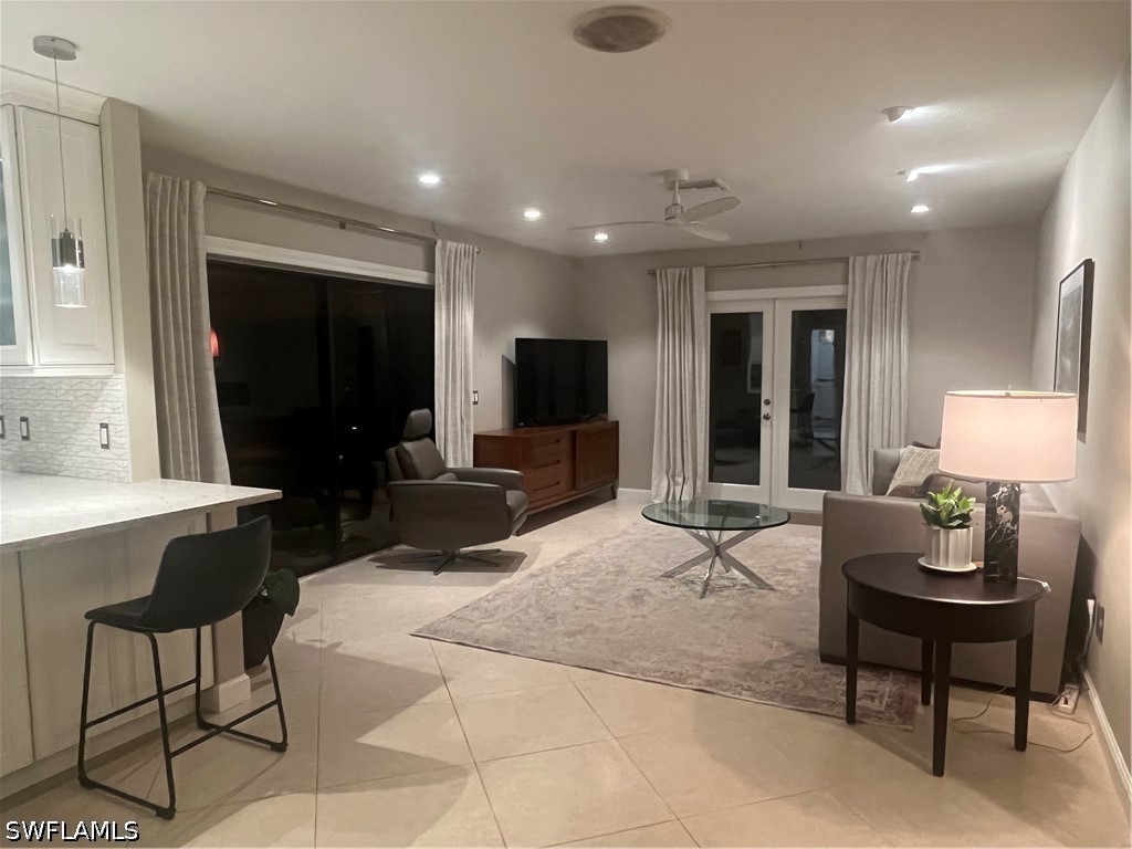 240 Nottingham Drive Naples FL 34109 226019545 image7