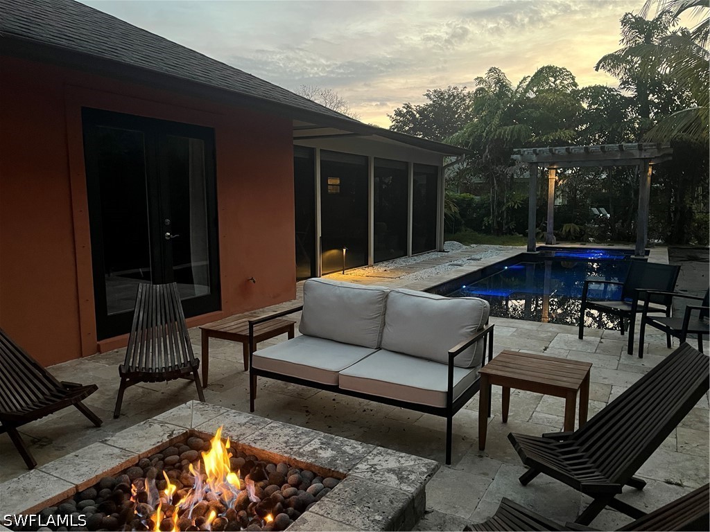 240 Nottingham Drive Naples FL 34109 226019545 image9