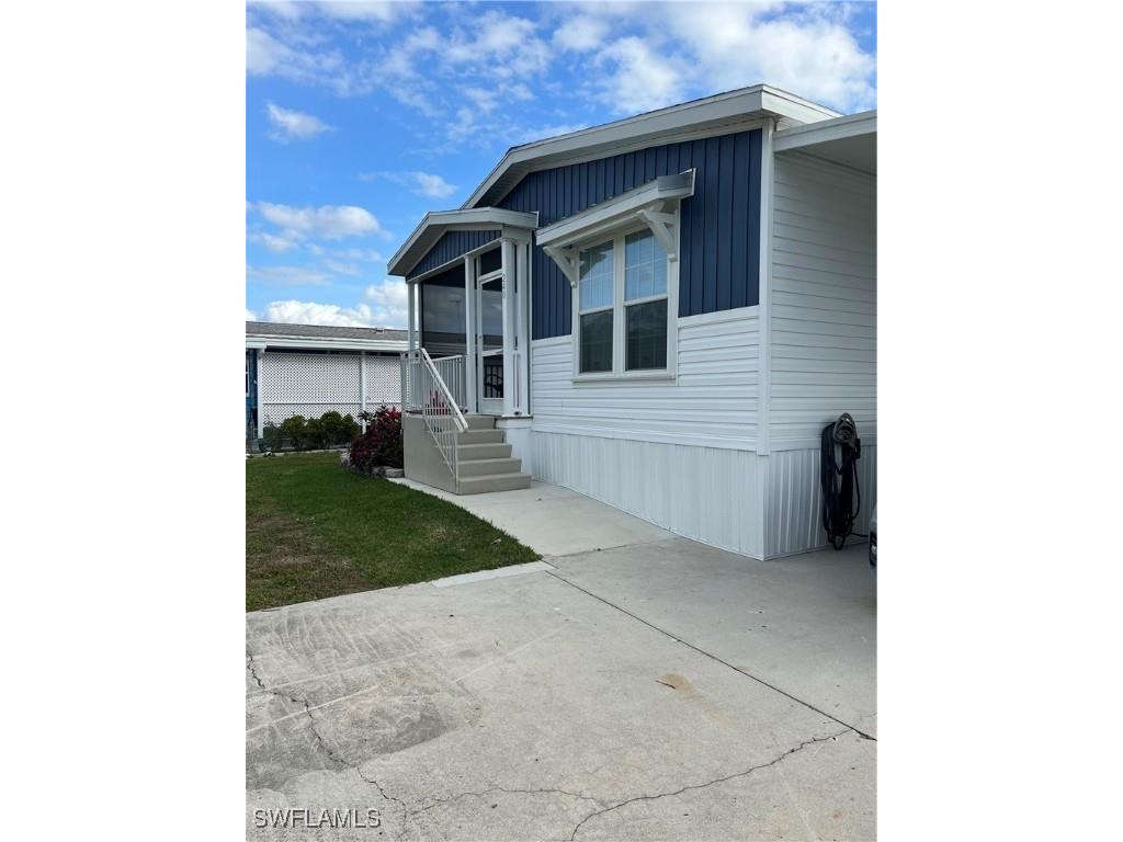 240 Ocean Reef Lane Naples FL 34114 225061064 image1