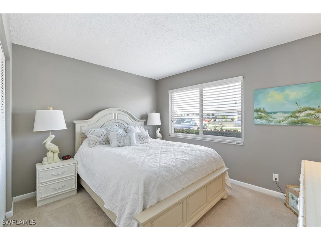 240 Palm Drive #48-1 Naples FL 34112 226010376 image5