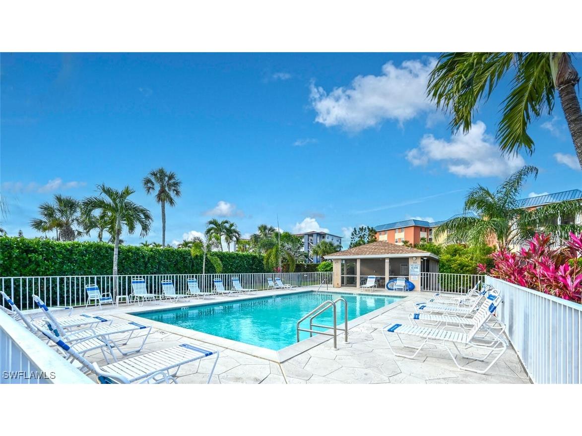 240 Pebble Beach Boulevard #702 Naples FL 34113 225073424 image24