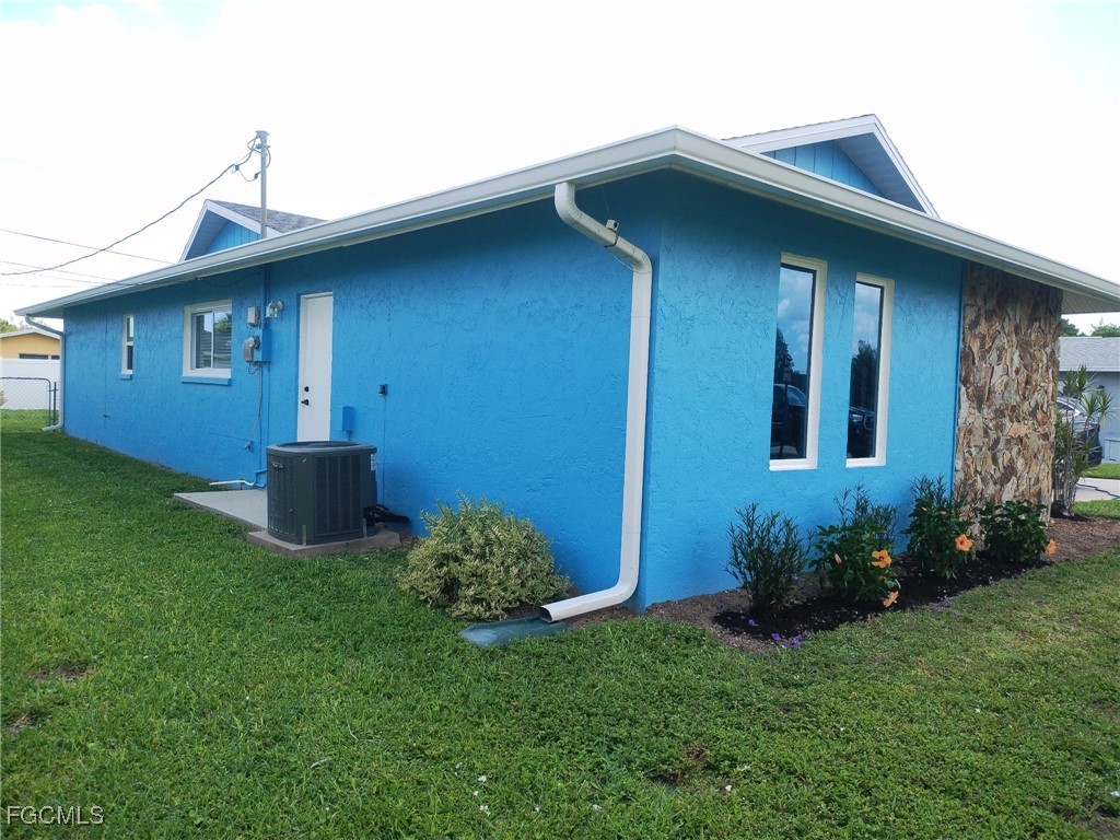 240 SE 46th Terrace Cape Coral FL 33904 224061097 image4