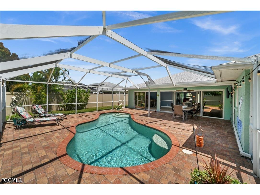 240 SW 37th Lane Cape Coral FL 33914 2026025296 image28