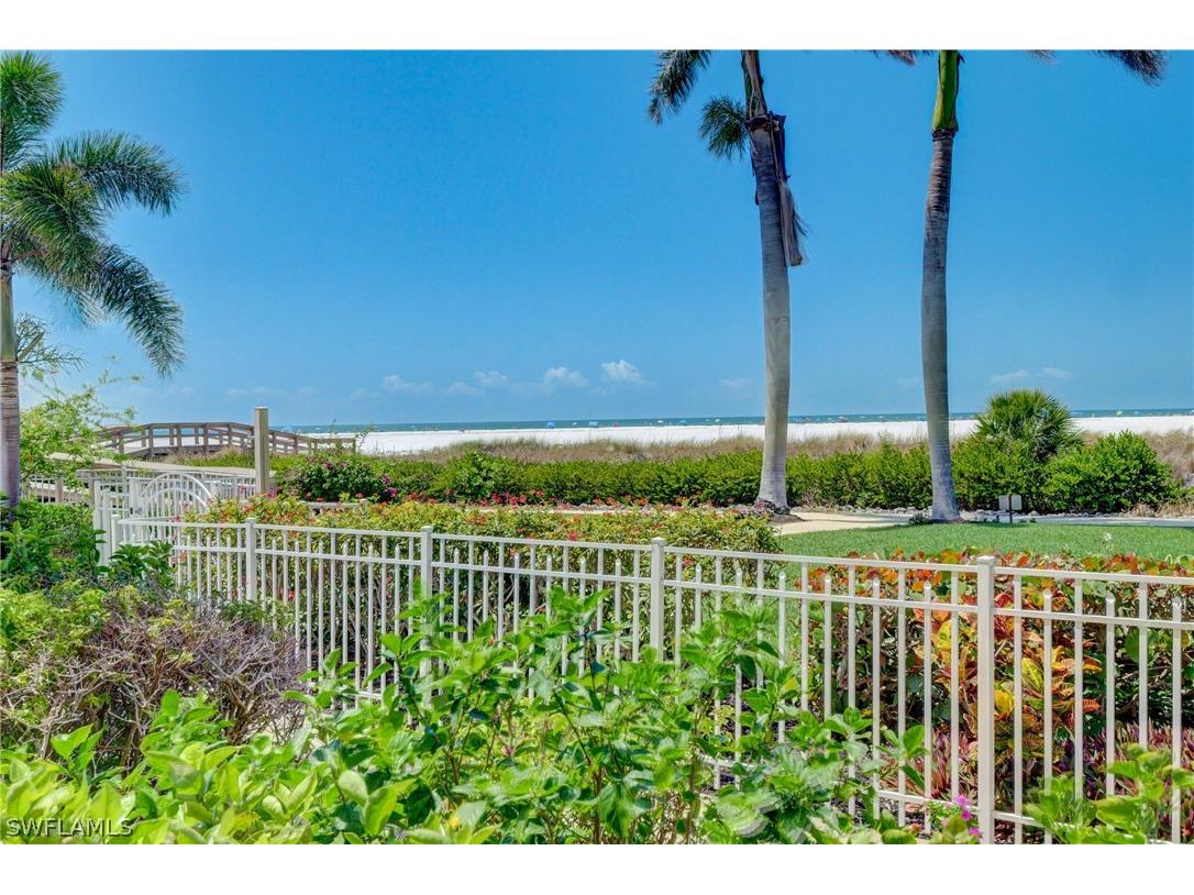 240 Seaview Court #111 Marco Island FL 34145 224062944 image1