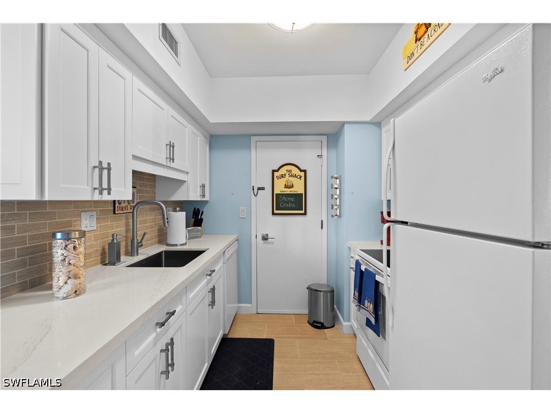 240 Seaview Court #413 Marco Island FL 34145 226019268 image16