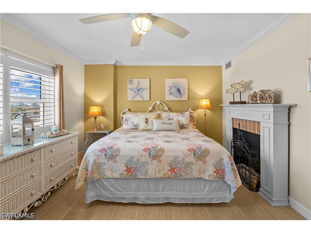 240 Seaview Court #413 Marco Island FL 34145 226019268 image20