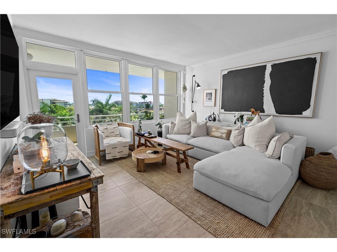 240 Seaview Court #513 Marco Island FL 34145 225041544 image1