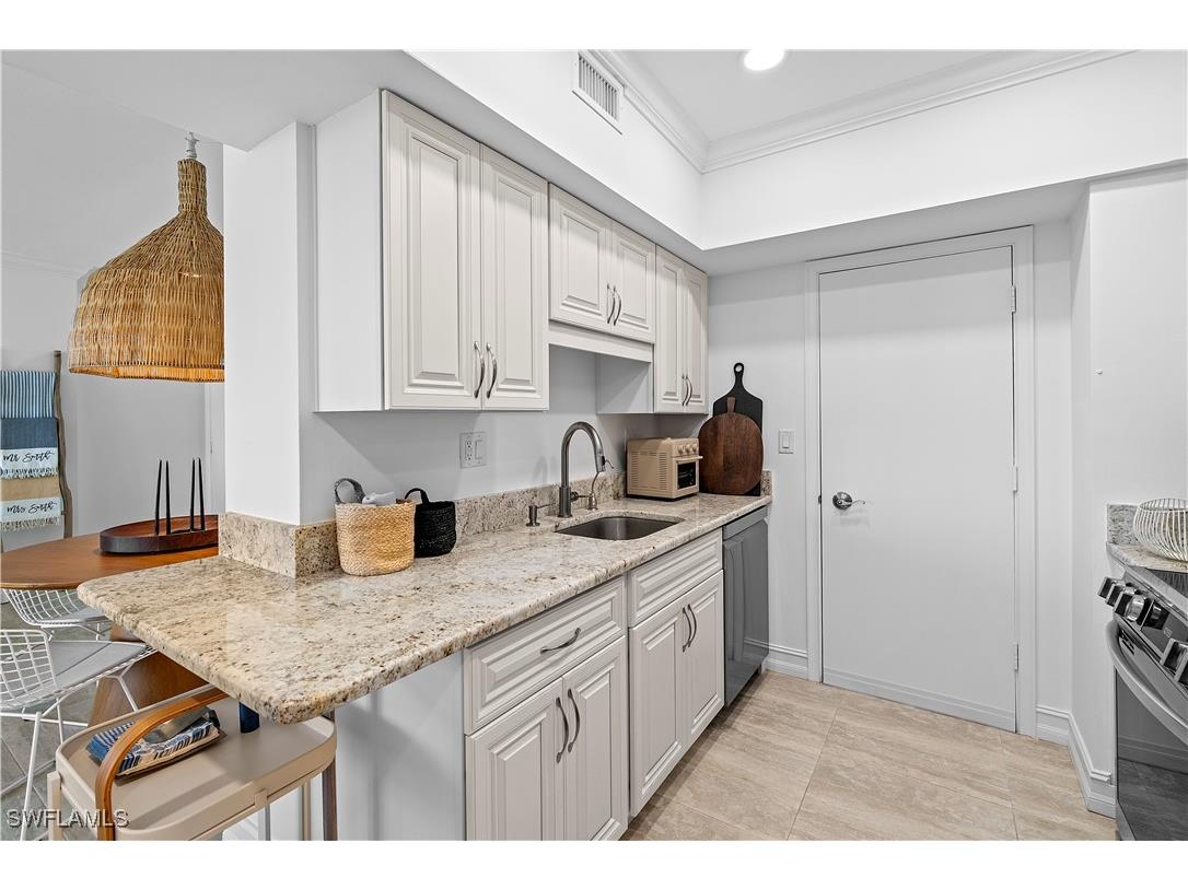 240 Seaview Court #513 Marco Island FL 34145 225041544 image13