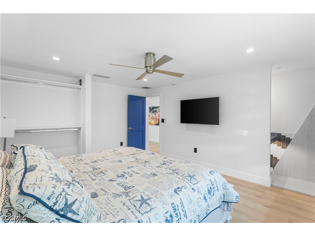 240 Southwinds Drive Sanibel FL 33957 2026014624 image25