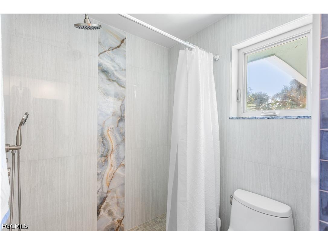240 Southwinds Drive Sanibel FL 33957 2026014624 image27