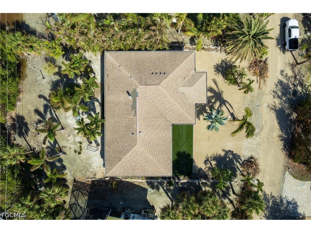 240 Southwinds Drive Sanibel FL 33957 2026014624 image30