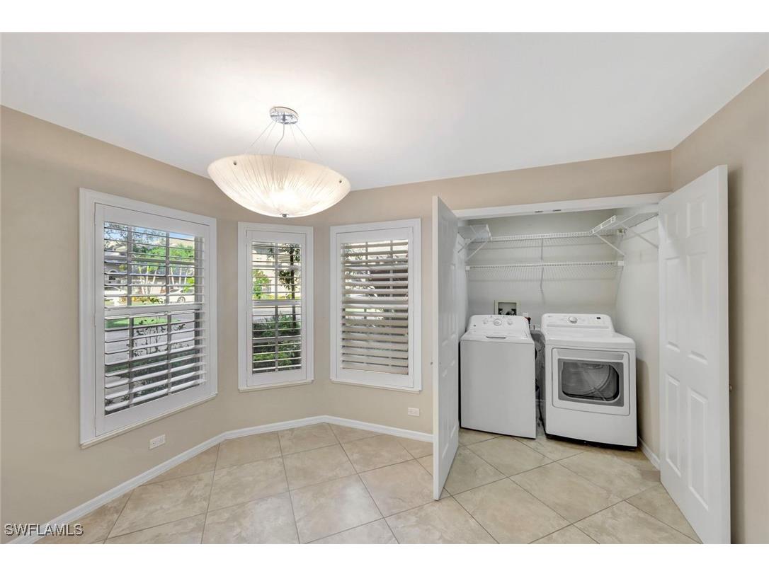 240 Via Perignon #9-1 Naples FL 34119 225081754 image21