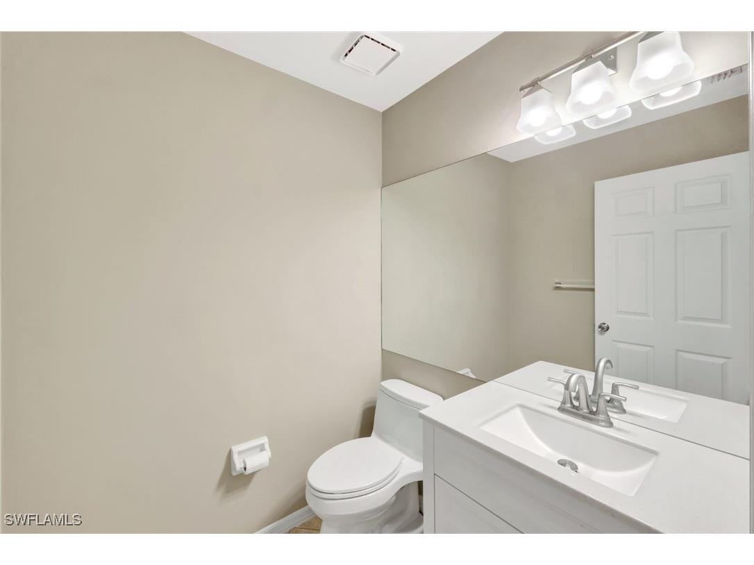 240 Via Perignon #9-1 Naples FL 34119 225081754 image9