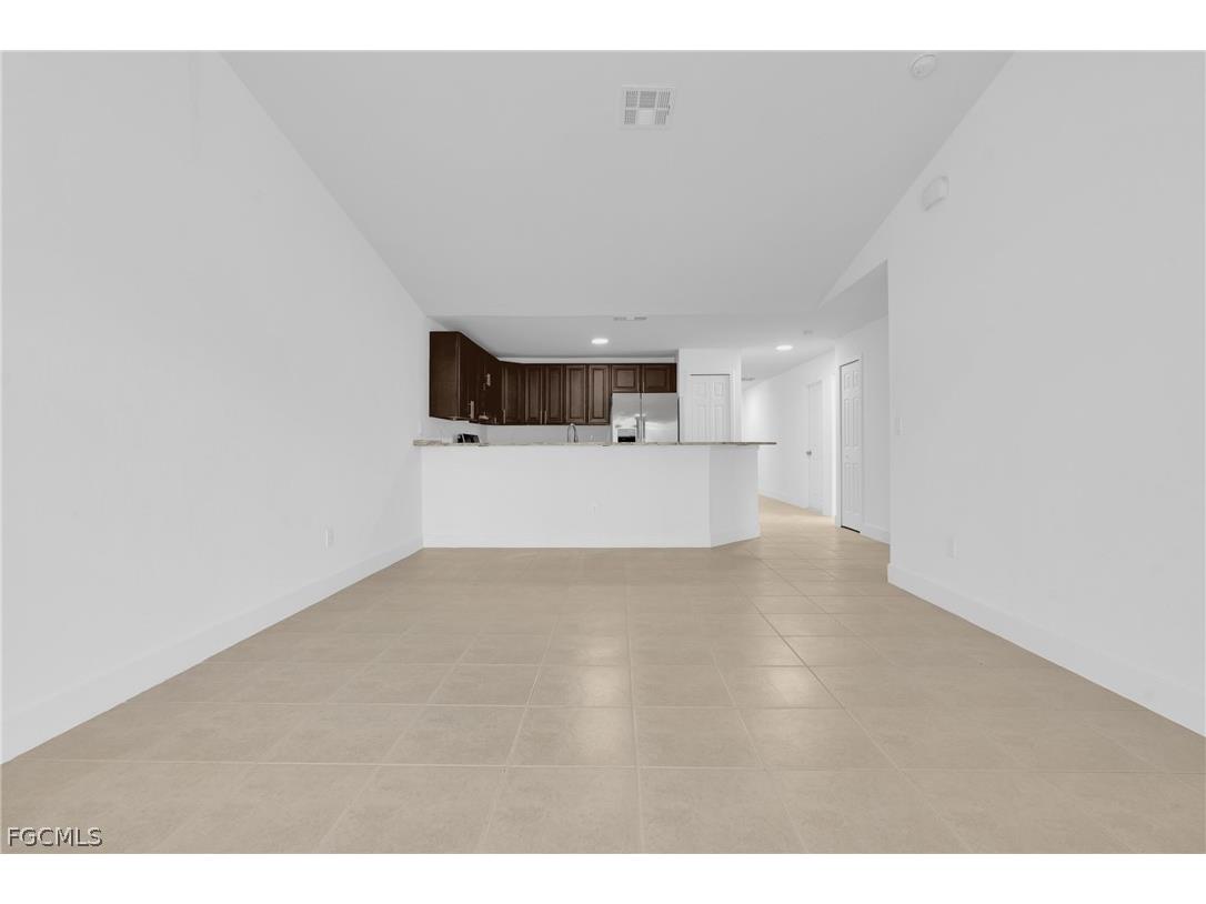2400/2402 Paul Avenue S Lehigh Acres FL 33973 2026006948 image6