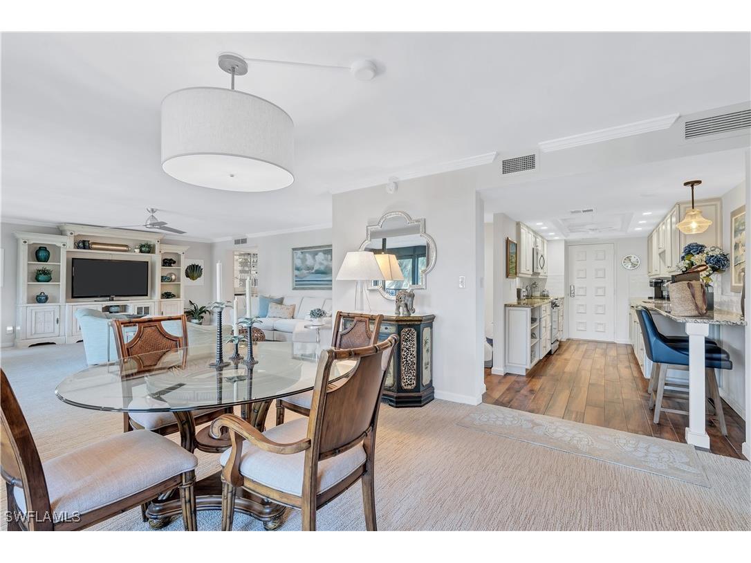 2400 Gulf Shore Boulevard N #203 Naples FL 34103 225065607 image12