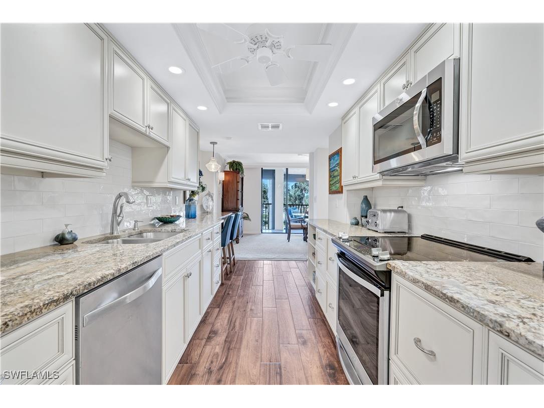 2400 Gulf Shore Boulevard N #203 Naples FL 34103 225065607 image3