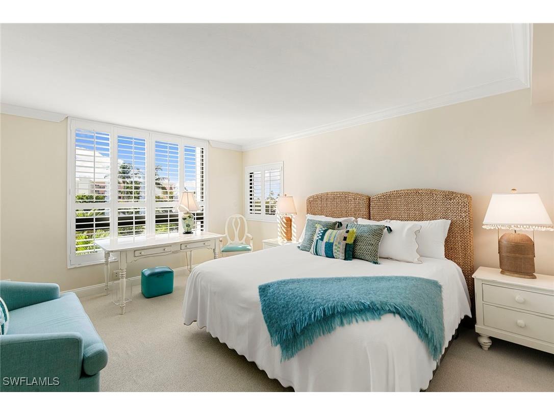 2400 Gulf Shore Boulevard N #305 Naples FL 34103 225030788 image16