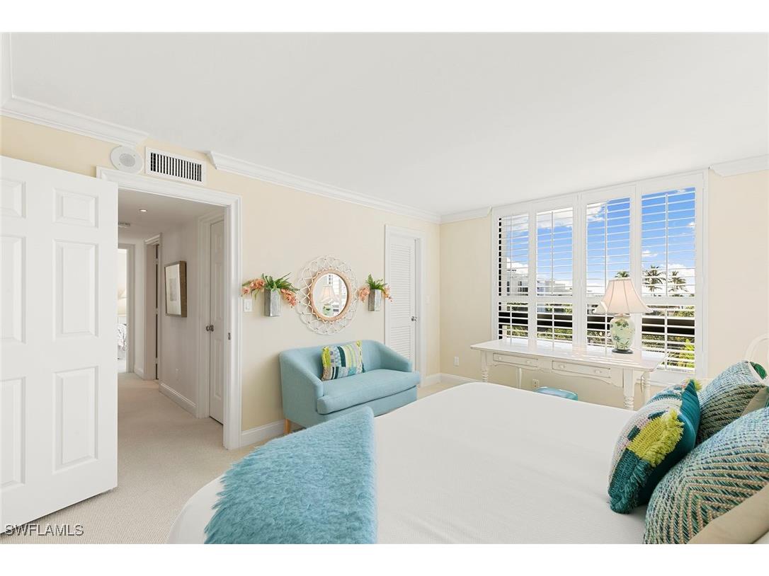 2400 Gulf Shore Boulevard N #305 Naples FL 34103 225030788 image17