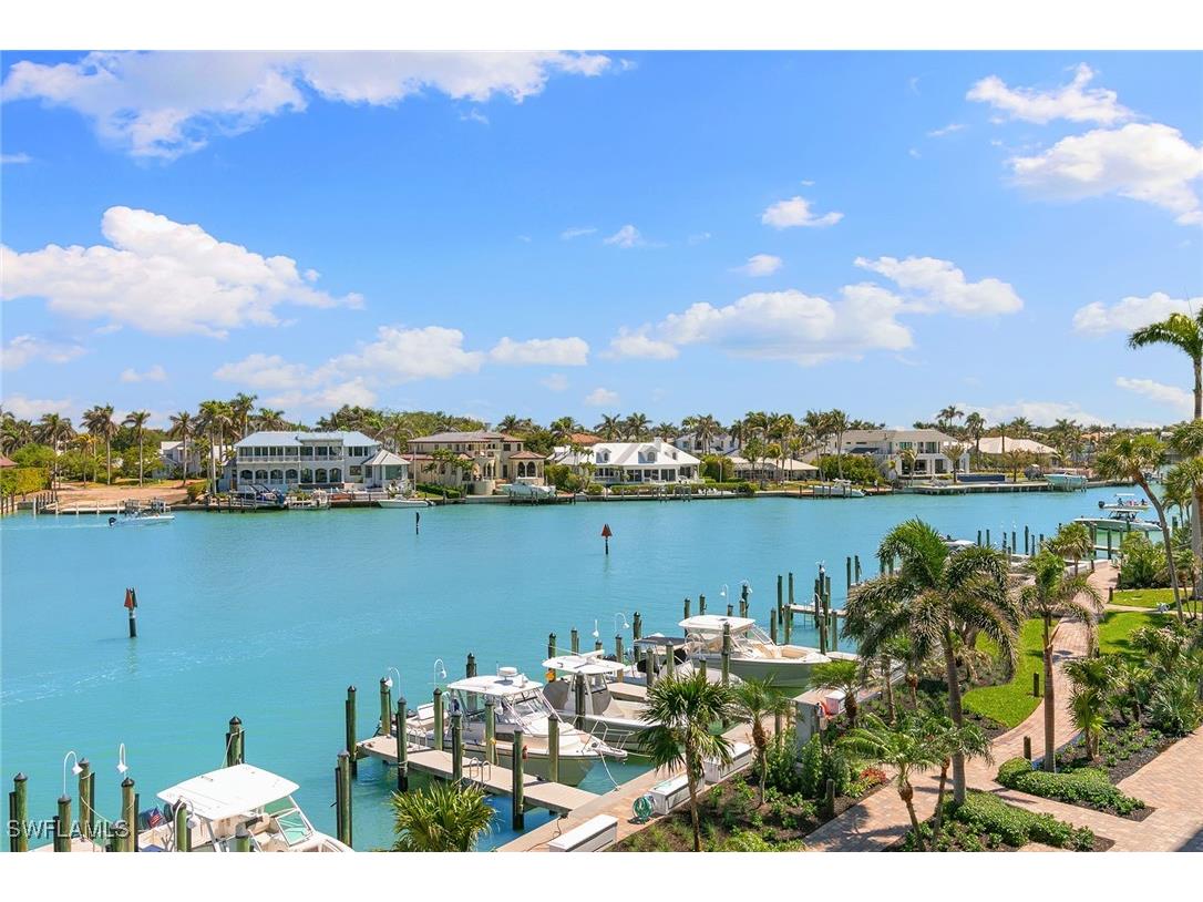 2400 Gulf Shore Boulevard N #305 Naples FL 34103 225030788 image35