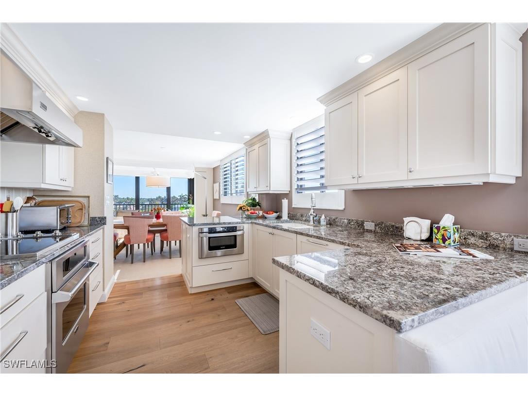 2400 Gulf Shore Boulevard N #501 Naples FL 34103 225078037 image14