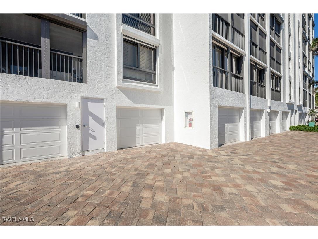 2400 Gulf Shore Boulevard N #501 Naples FL 34103 225078037 image35