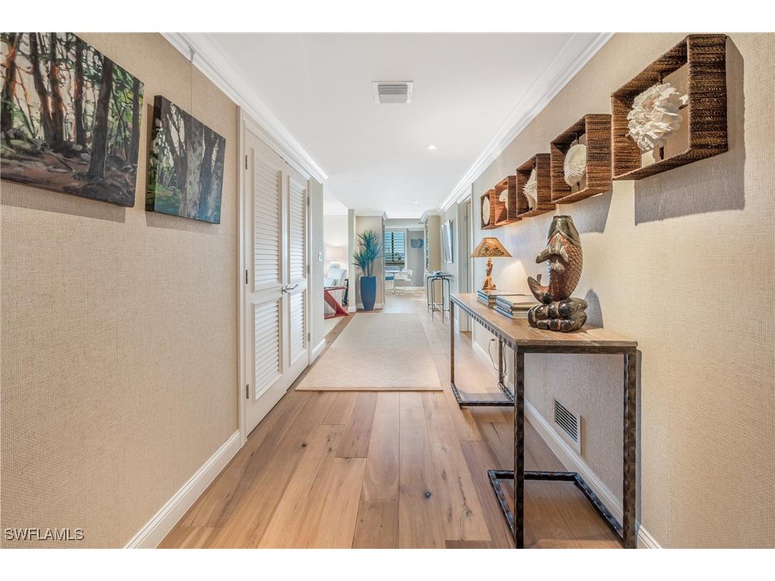 2400 Gulf Shore Boulevard N #501 Naples FL 34103 225078037 image4