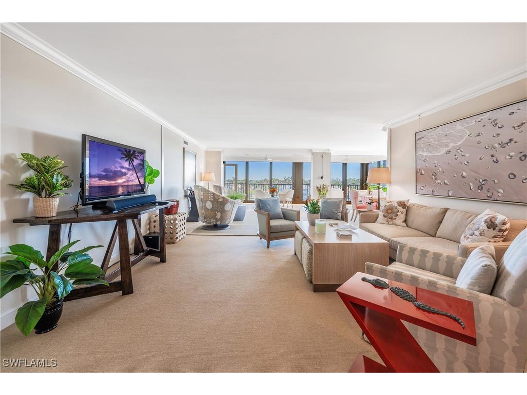 2400 Gulf Shore Boulevard N #501 Naples FL 34103 225078037 image5