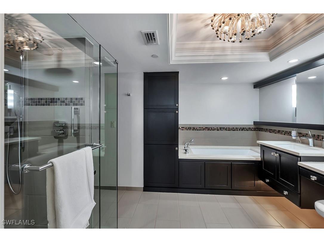 2400 Gulf Shore Boulevard N #502 Naples FL 34103 225064132 image22