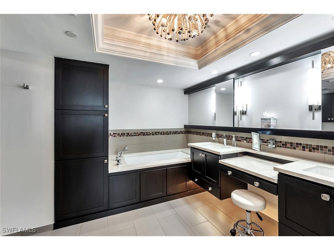 2400 Gulf Shore Boulevard N #502 Naples FL 34103 225064132 image23