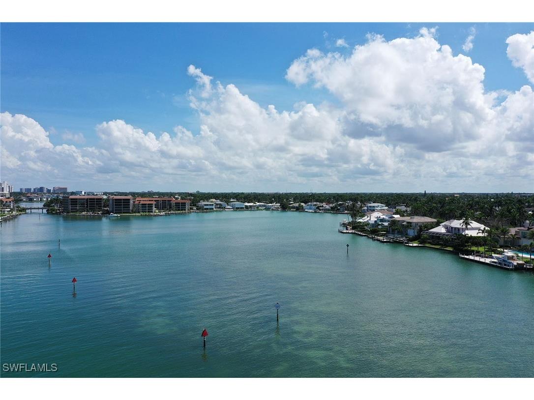 2400 Gulf Shore Boulevard N #502 Naples FL 34103 225064132 image31