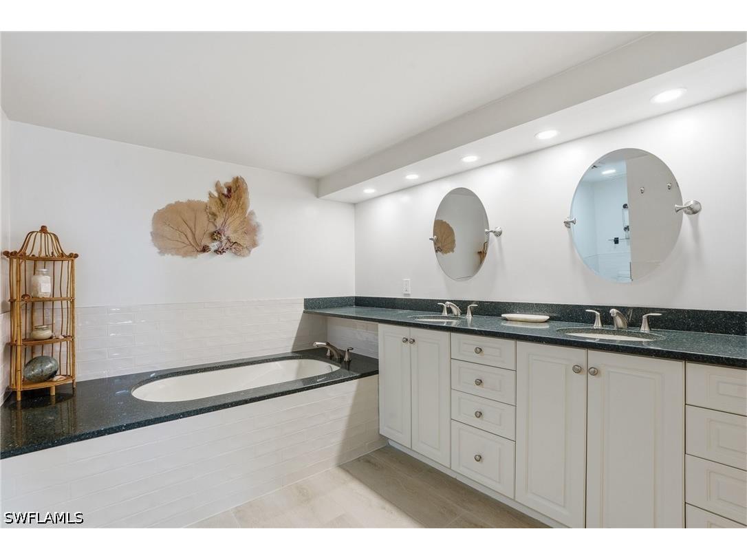 2400 Gulf Shore Boulevard N #603 Naples FL 34103 226024841 image19