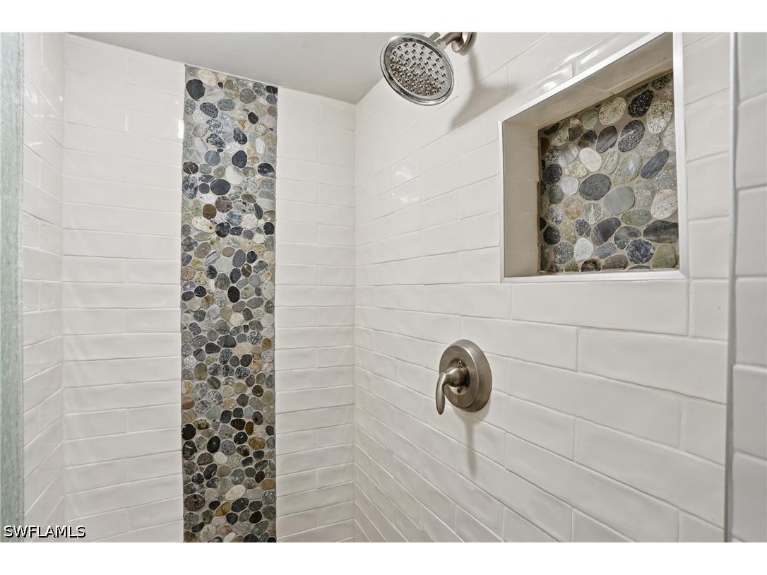 2400 Gulf Shore Boulevard N #603 Naples FL 34103 226024841 image21