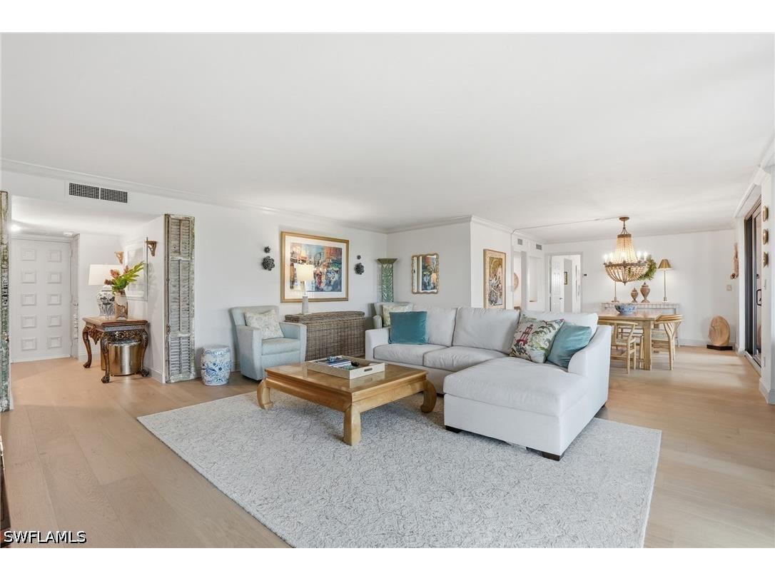 2400 Gulf Shore Boulevard N #603 Naples FL 34103 226024841 image3